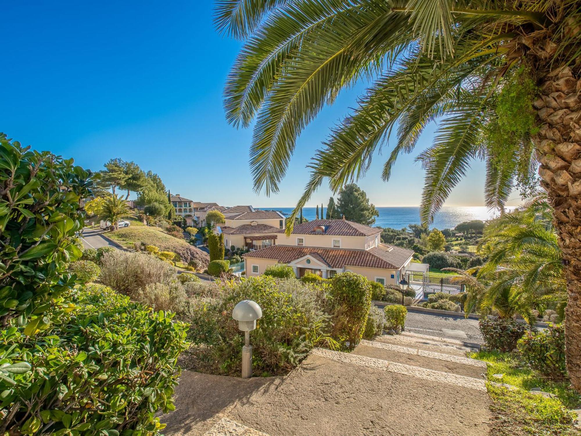 Saint-Raphaël Apartment Village Cap Esterel - Le Village-81 By Interhome מראה חיצוני תמונה