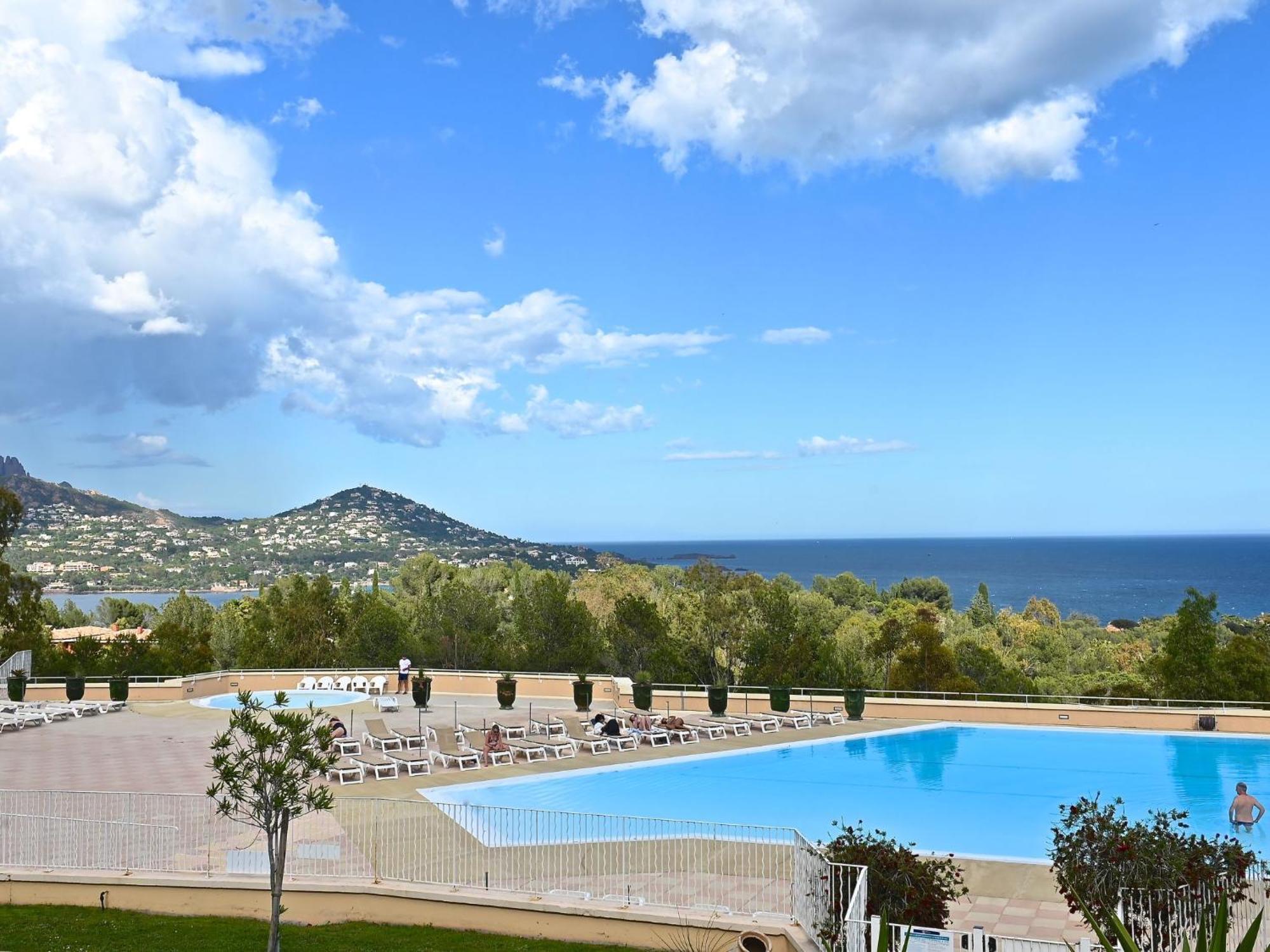 Saint-Raphaël Apartment Village Cap Esterel - Le Village-81 By Interhome מראה חיצוני תמונה