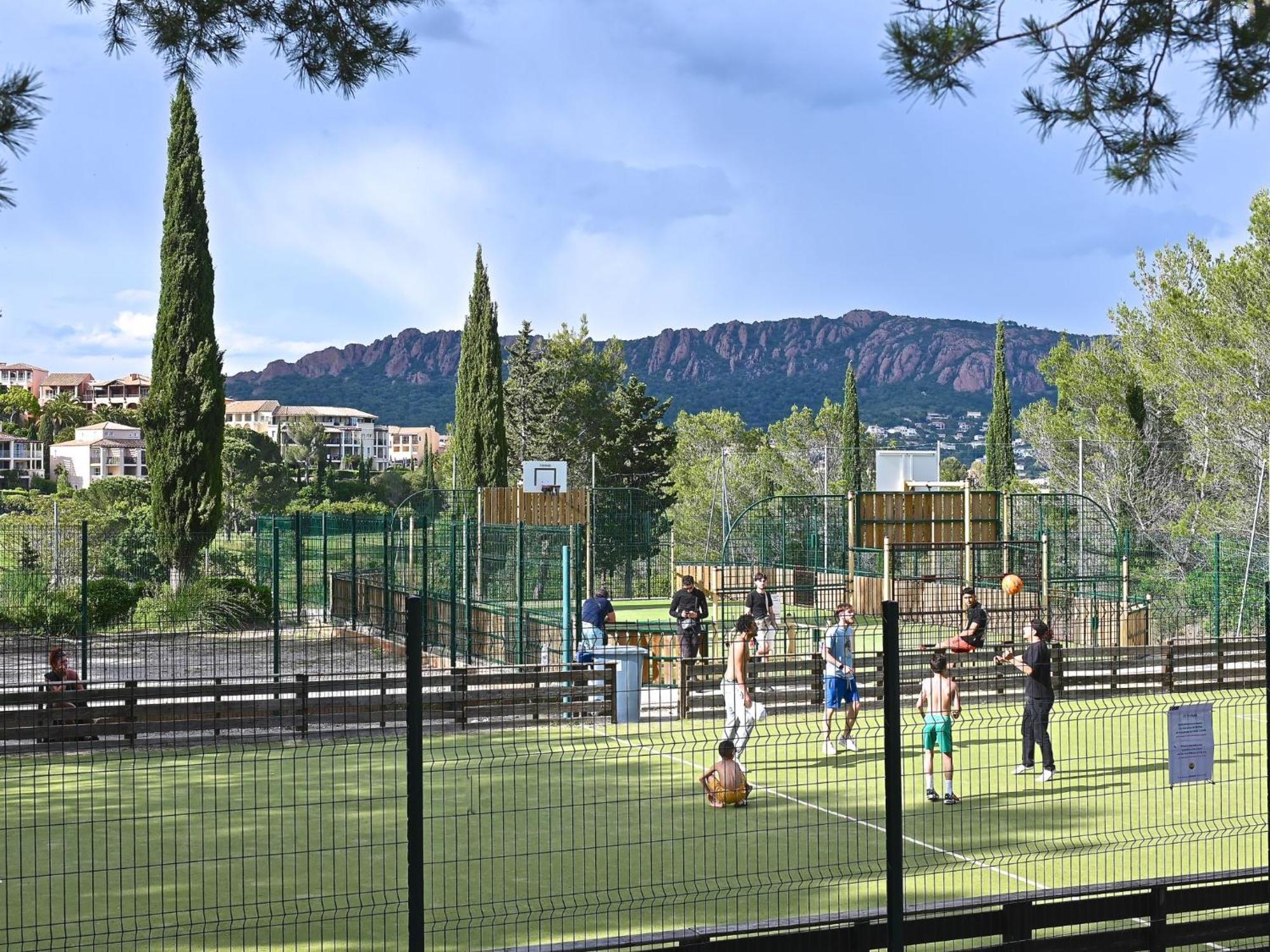 Saint-Raphaël Apartment Village Cap Esterel - Le Village-81 By Interhome מראה חיצוני תמונה